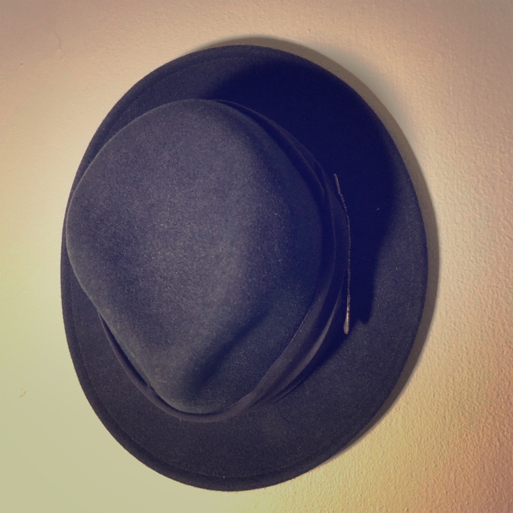 Black hat